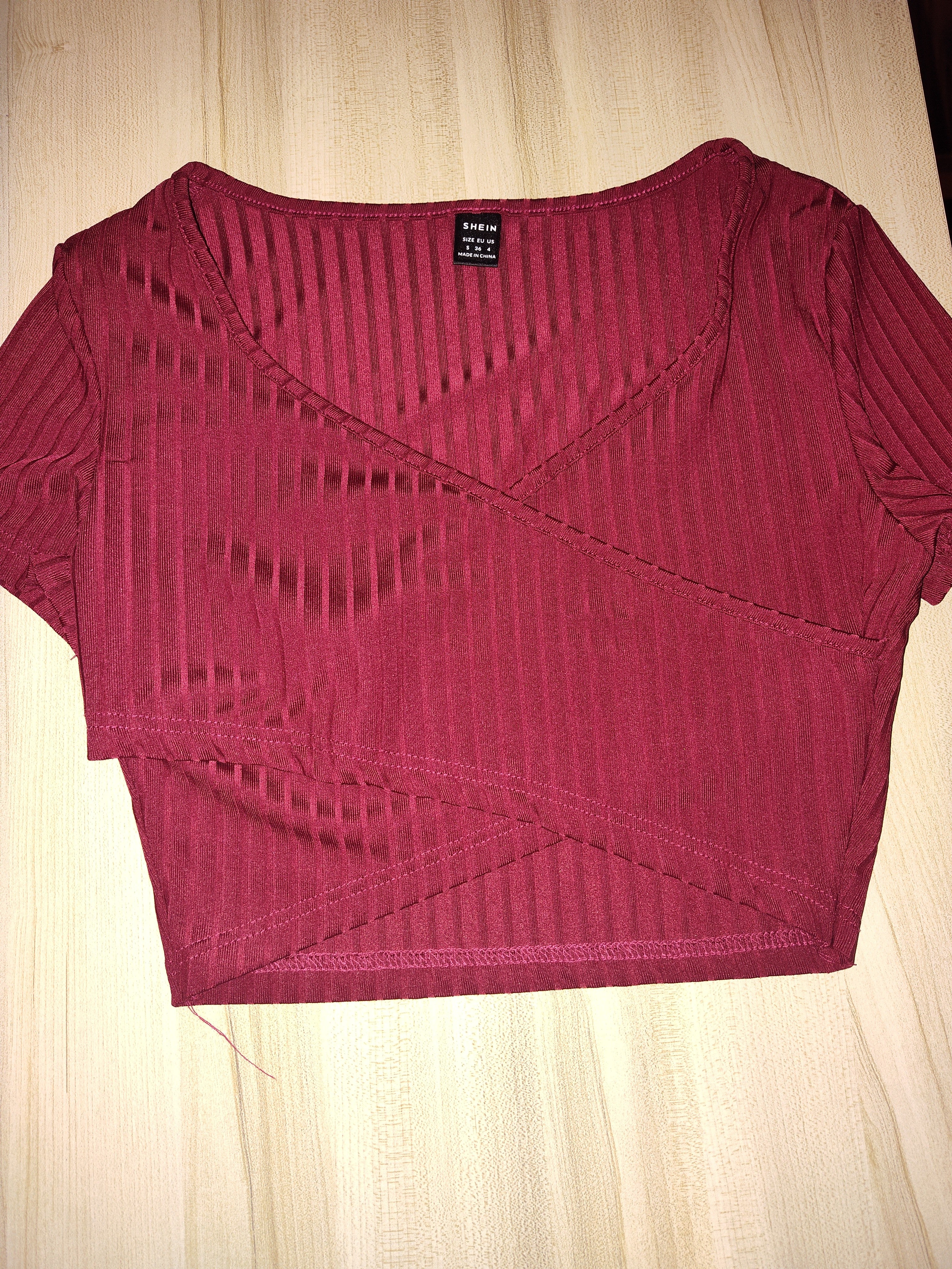 Pre-loved Juniors crop top